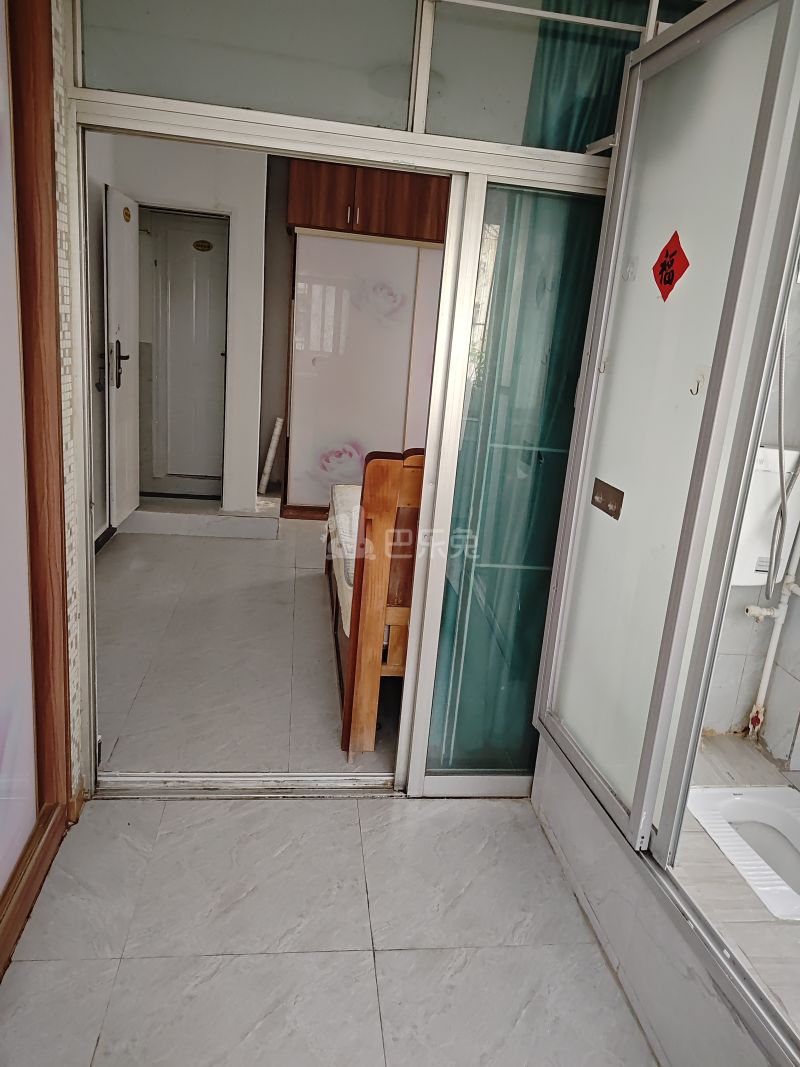 怡海花园6284086卧室图5