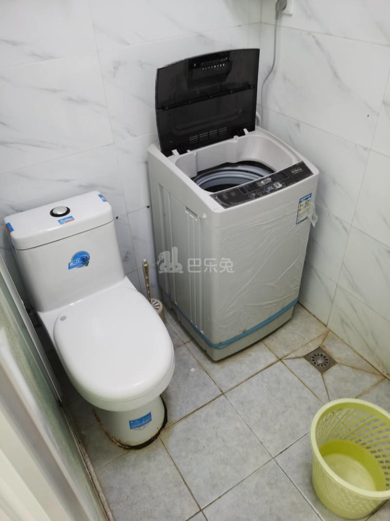 弘阳旭日上城二区6305410卫生间图6