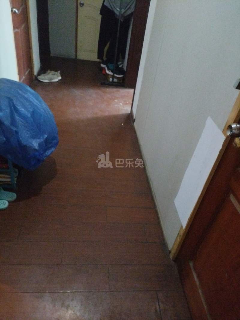 银兆公寓6308985客厅图4