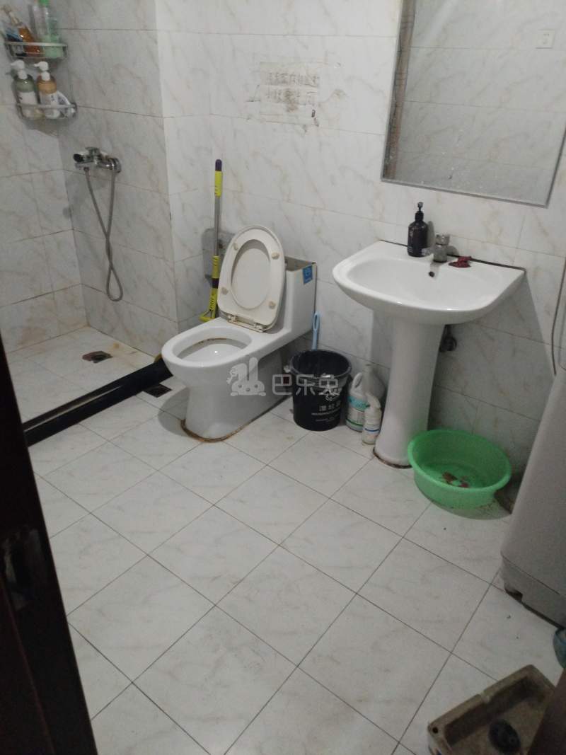 银兆公寓6308985卫生间图9