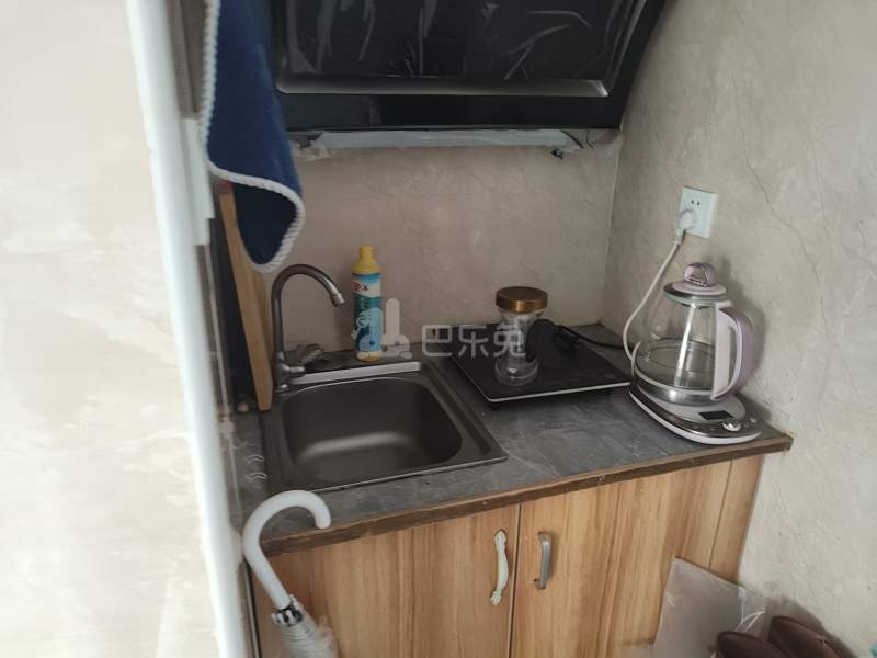 翔瑞新苑西区（鹤槎路185弄）6332584厨房图4