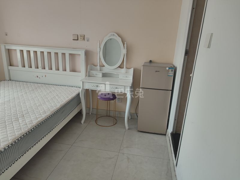 翔瑞新苑西区（鹤槎路185弄）6332573卧室图2