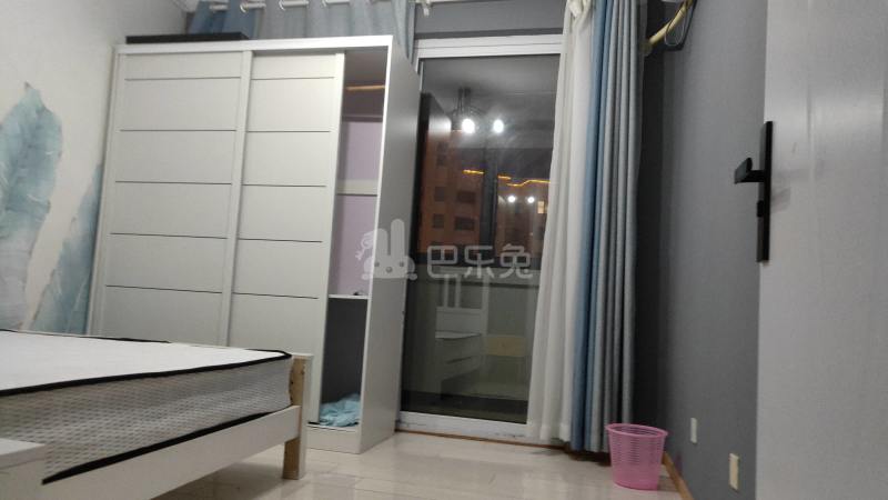 周康新苑6340948卧室图13