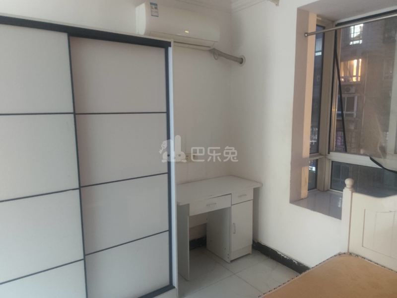 鑫峰苑6351718卧室图3