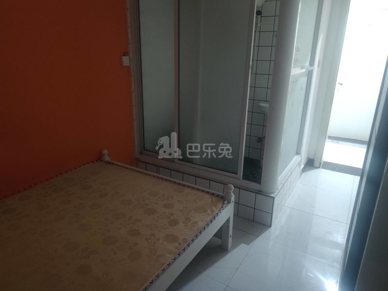 鑫峰苑6351718卧室图1