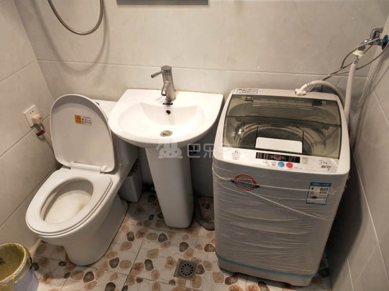 华悦家园北区6363808卫生间图13