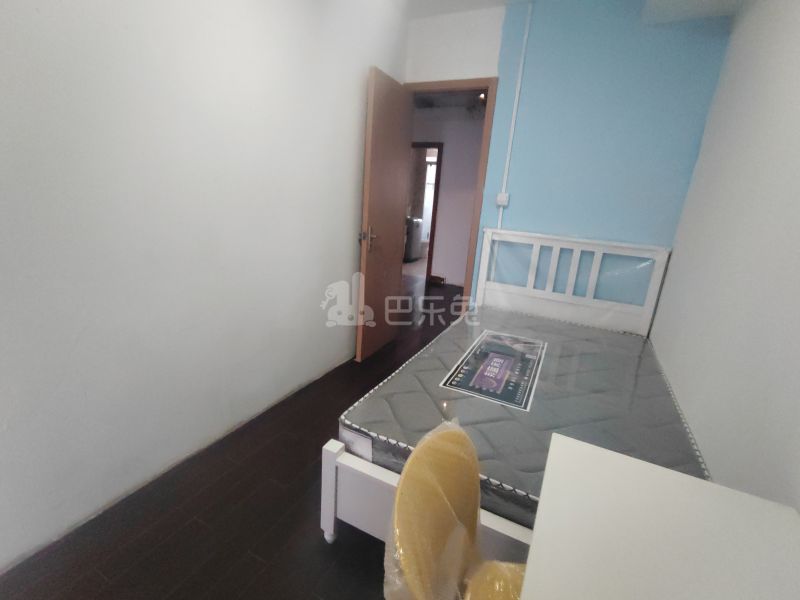 金汇广场2期6369580卧室图2