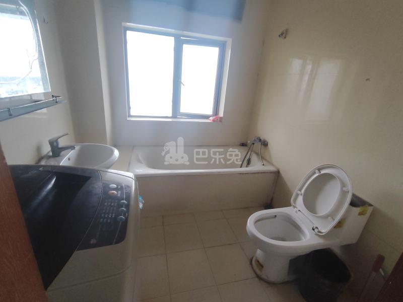 金汇广场2期6369582卫生间图11