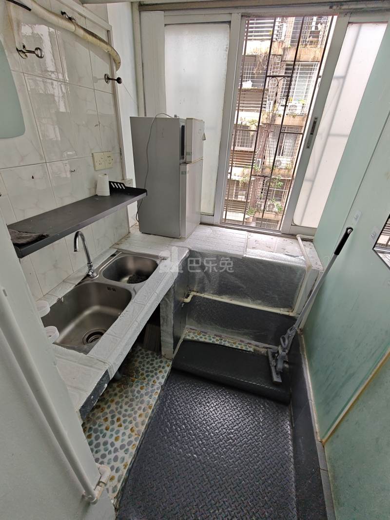 福园小区6372405厨房图4