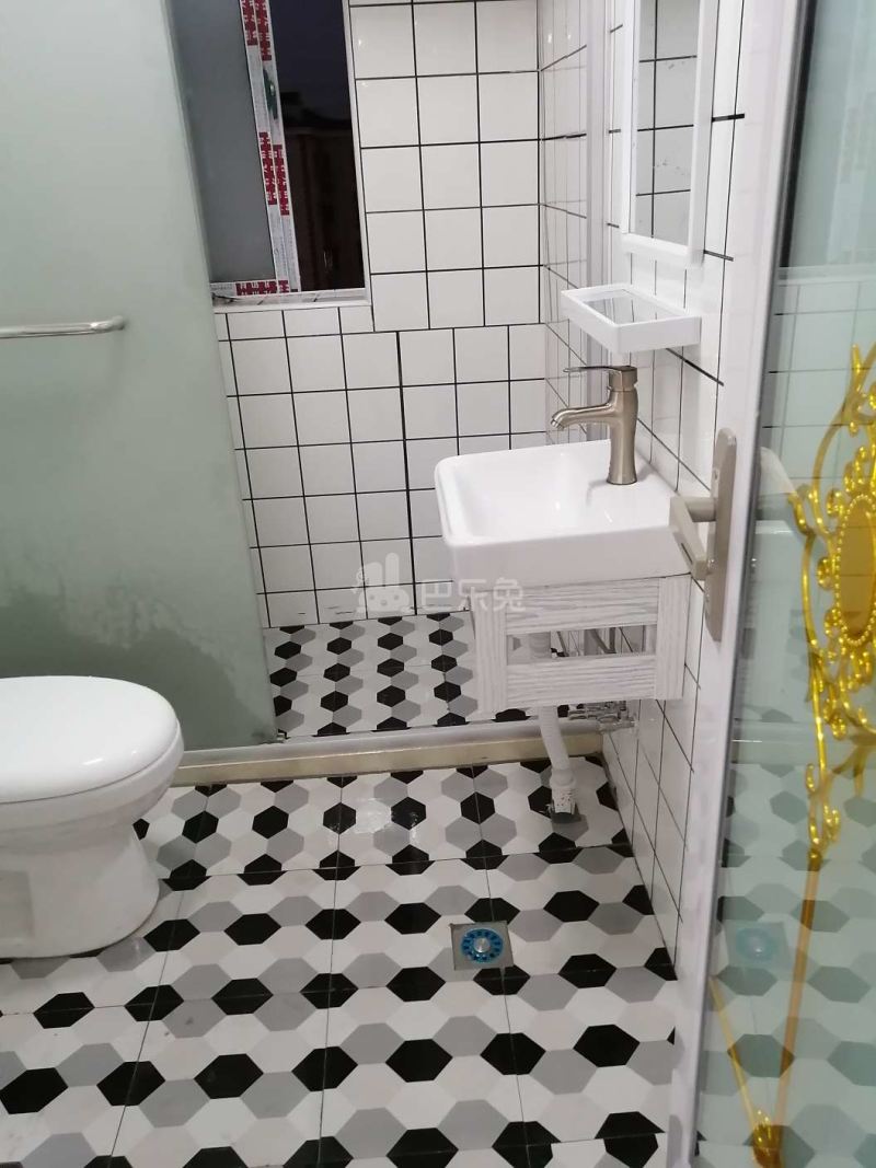 真光新村第五小区（真光五街坊）6375216卫生间图3