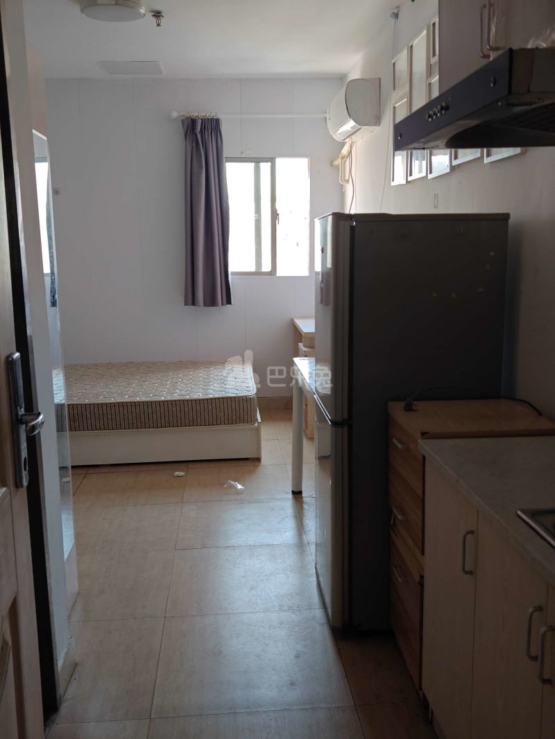 延吉东路130弄小区6385218卧室图0