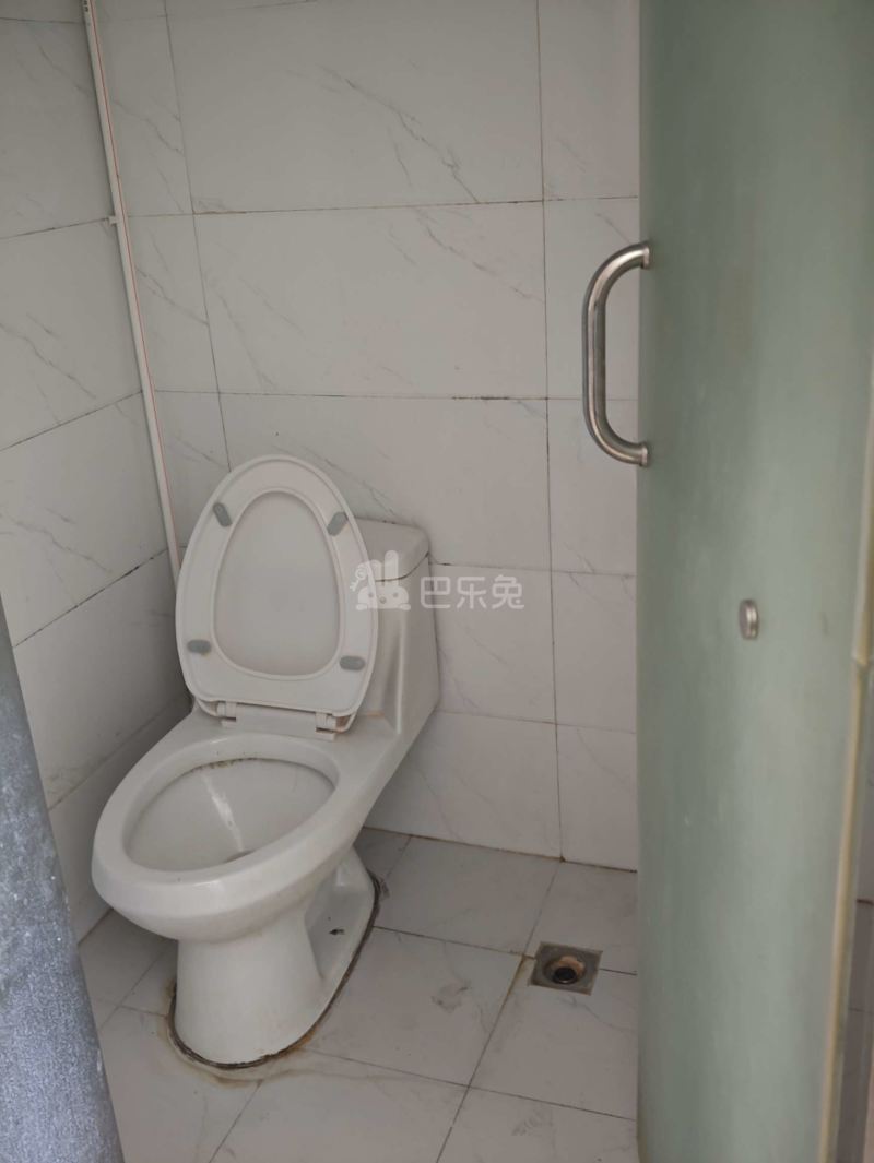 延吉东路130弄小区6385218卫生间图5