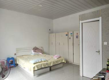 越华社区南区（新宝路99弄） 