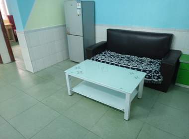 江夏村西街五巷20号 