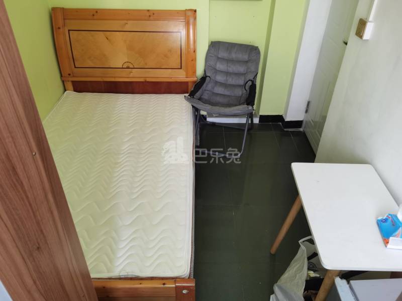 宏华苑小区6399973卧室图2