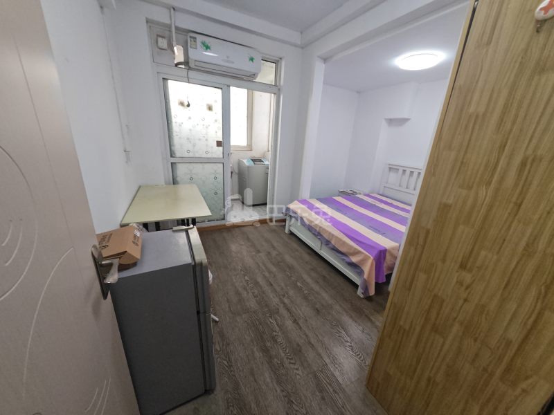 沁乐小区6402889卧室图0