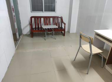 尹边二街后园六巷4号 1室1厅1卫