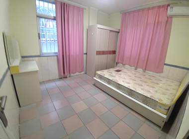 江夏村东中一街14号 