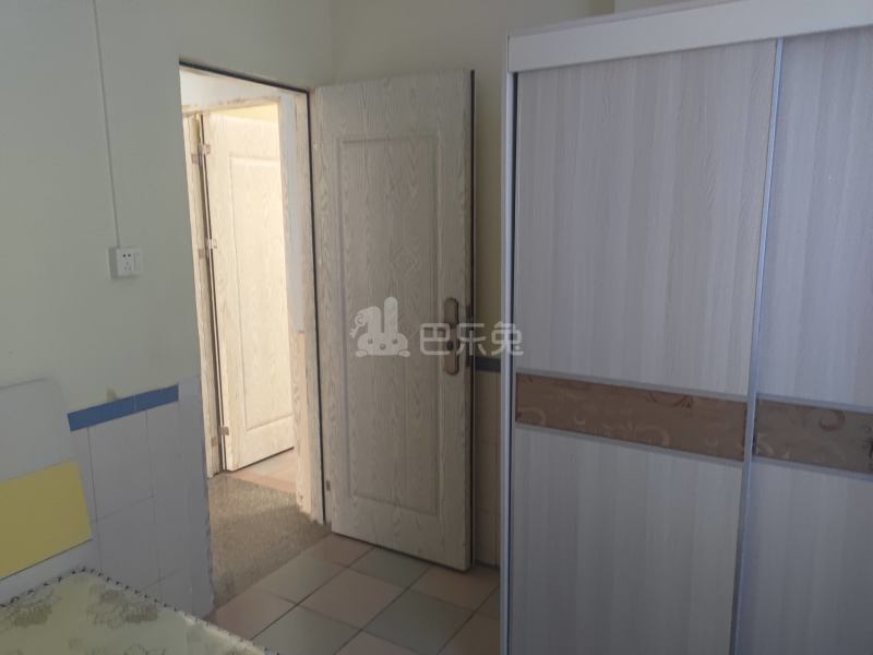 江夏村东中一街14号6410419卧室图1