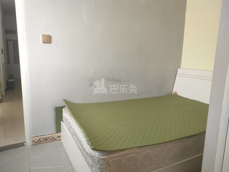 川沙新春村黄家宅（民房）6411358卧室图1