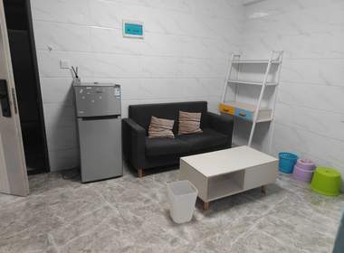 嘉禾望岗塘田街北八巷6号 2室1厅1卫