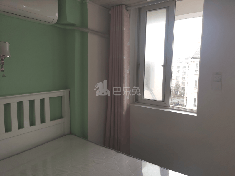 河畔家苑6415069卧室图3