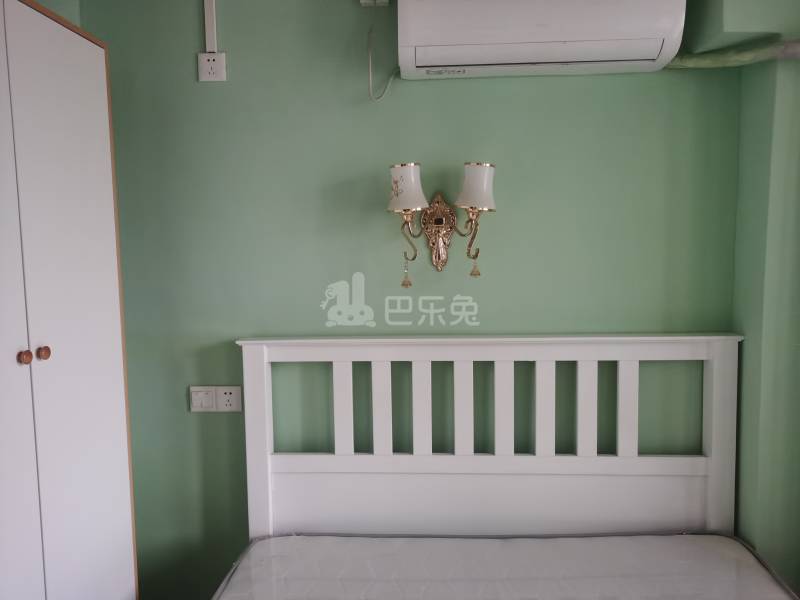 河畔家苑6415069卧室图2