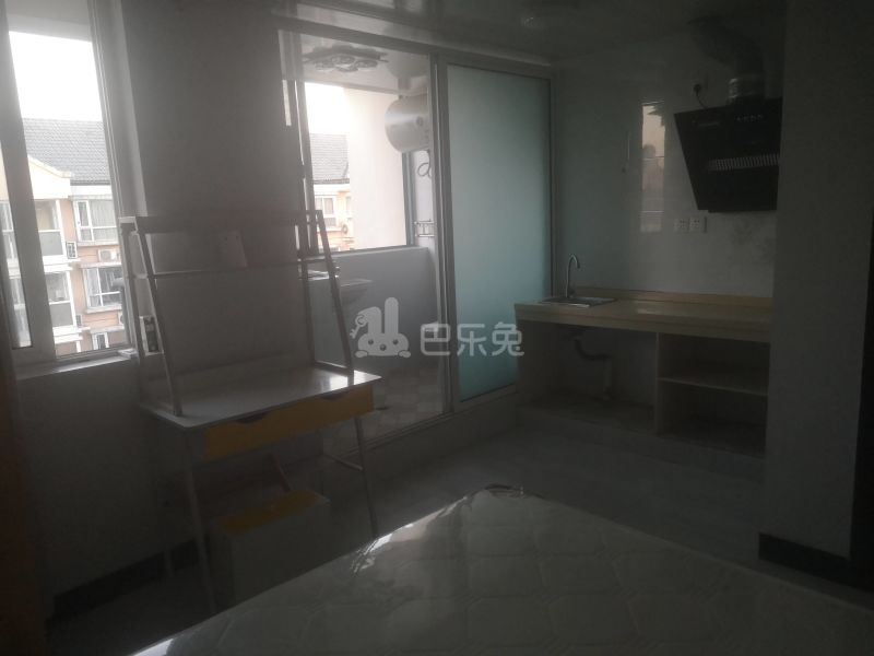 河畔家苑6415069卧室图7