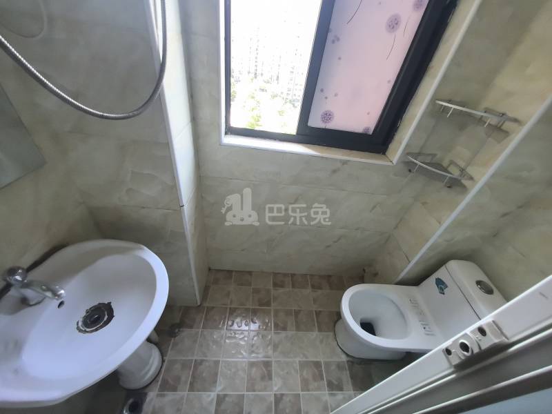 丰宝苑641845卫生间图7