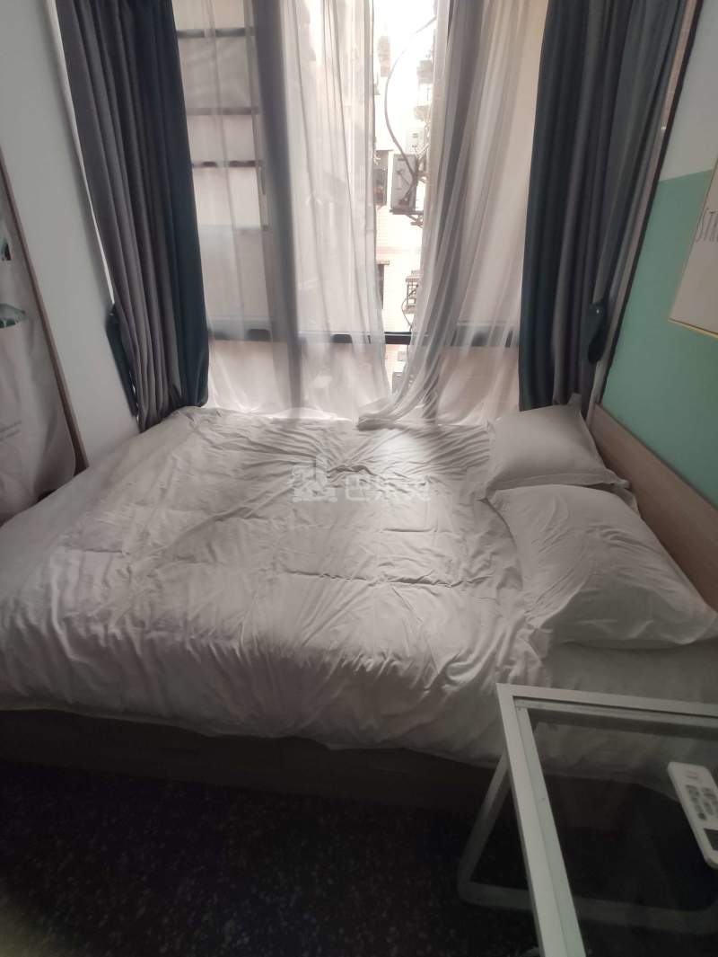 石厦东村215栋6421974卧室图2