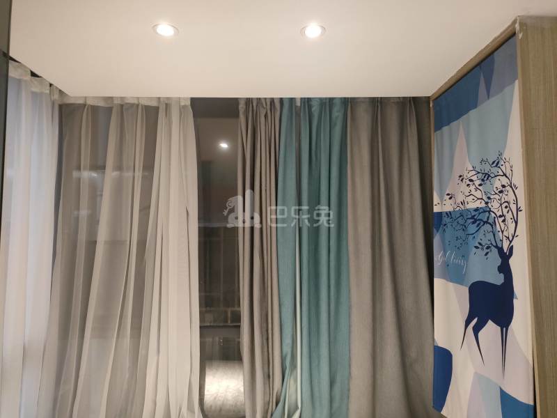 石厦东村215栋6421978卧室图2