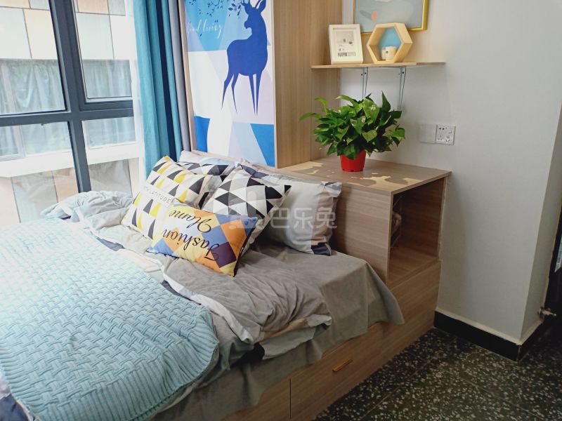 石厦东村215栋6421979卧室图2