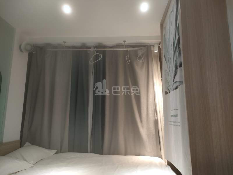 石厦东村215栋6421980卧室图6