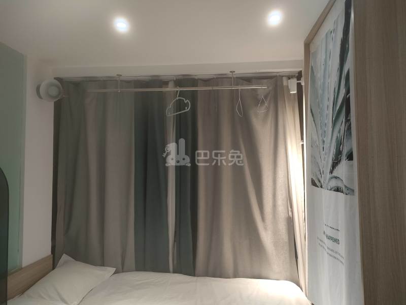 石厦东村215栋6421980卧室图2