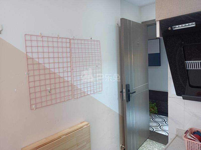 石厦东村215栋6421981卧室图8