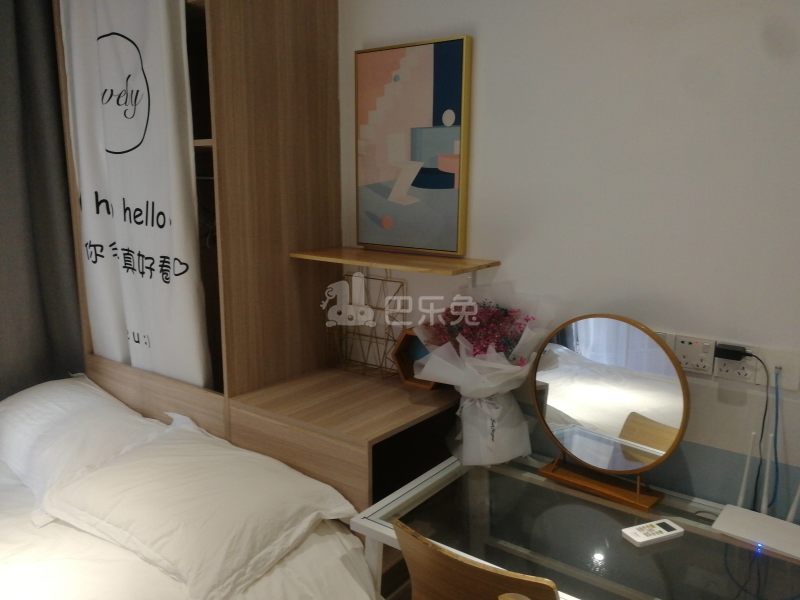 石厦东村215栋6421983卧室图2