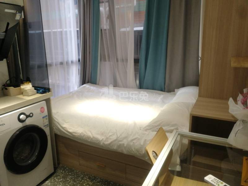 石厦东村215栋6421983卧室图0