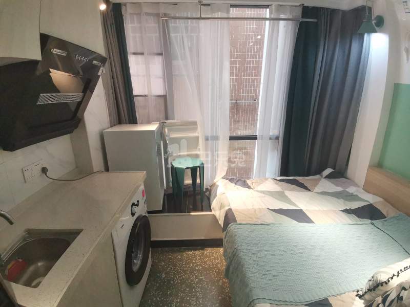 石厦东村215栋6421984卧室图1