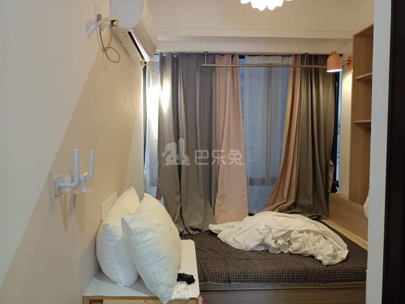 石厦东村215栋6421988卧室图1