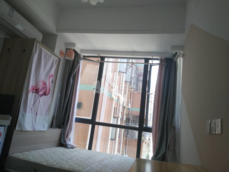 石厦东村215栋6421991卧室图2