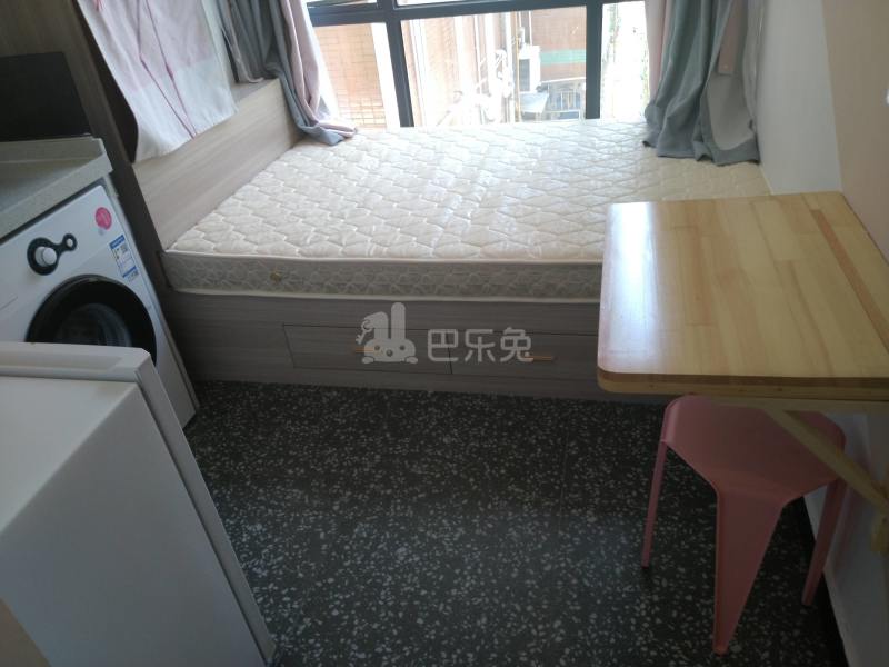 石厦东村215栋6421991卧室图1