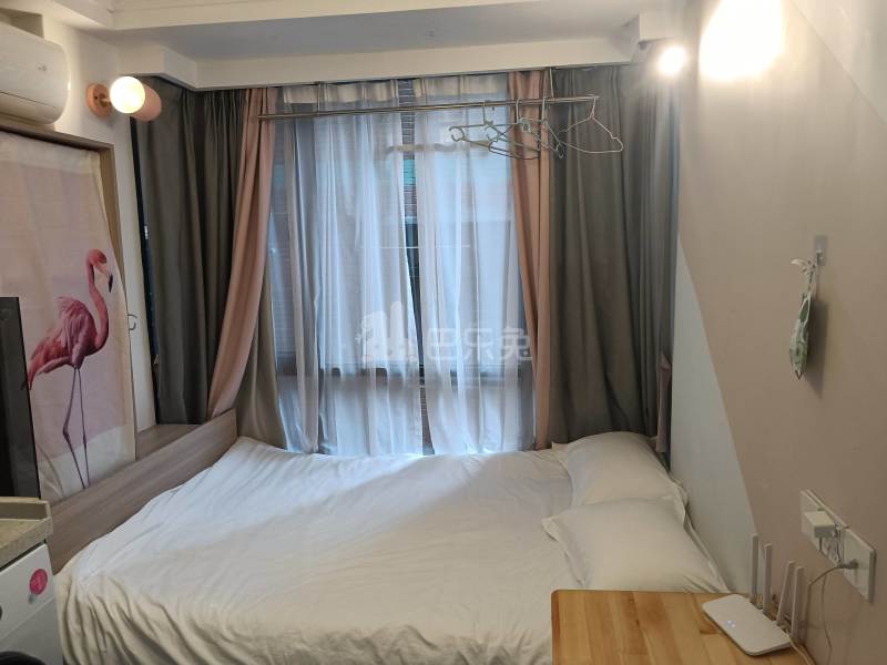 石厦东村215栋6421992卧室图2