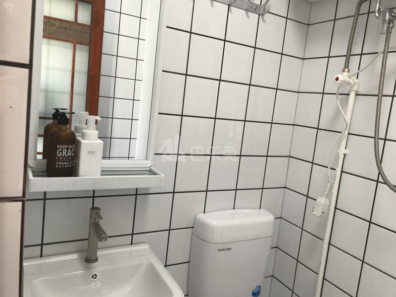 龙湖冠寓深圳塘坑地铁站店6446713周边环境图26