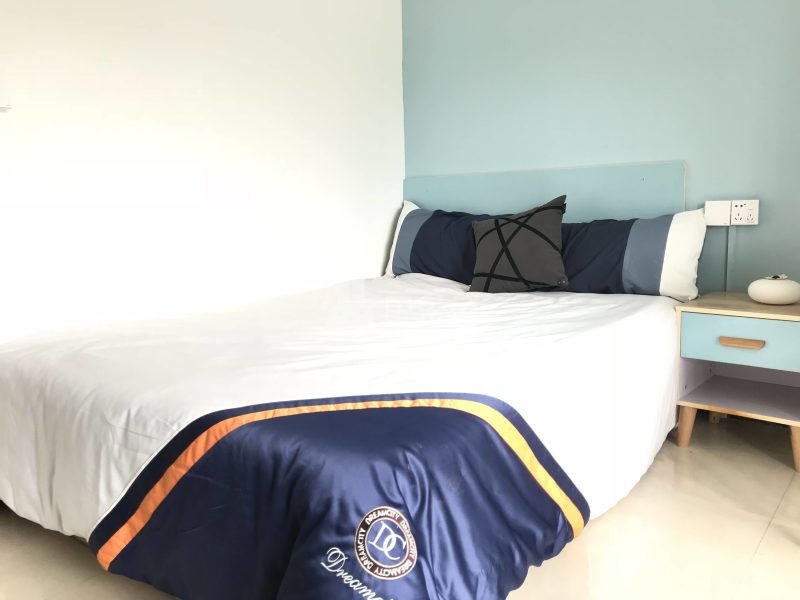 龙湖冠寓深圳塘坑地铁站店6446713卧室图3