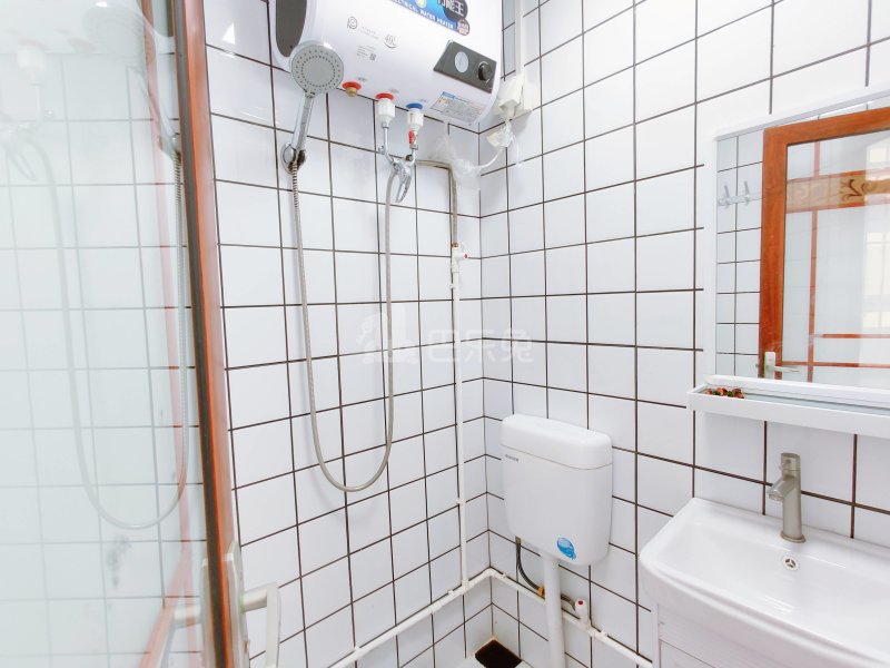 龙湖冠寓深圳塘坑地铁站店6446713周边环境图18