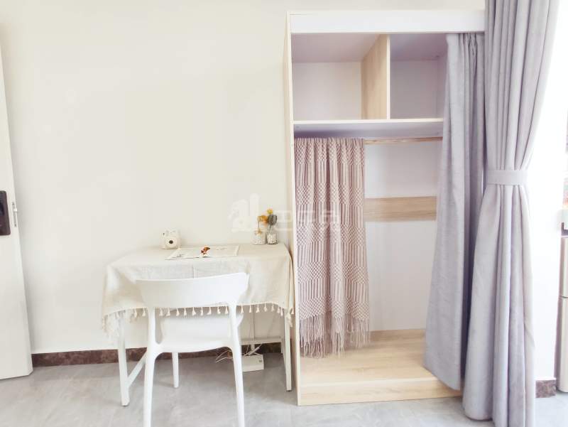 龙湖冠寓深圳塘坑地铁站店6446713卧室图0