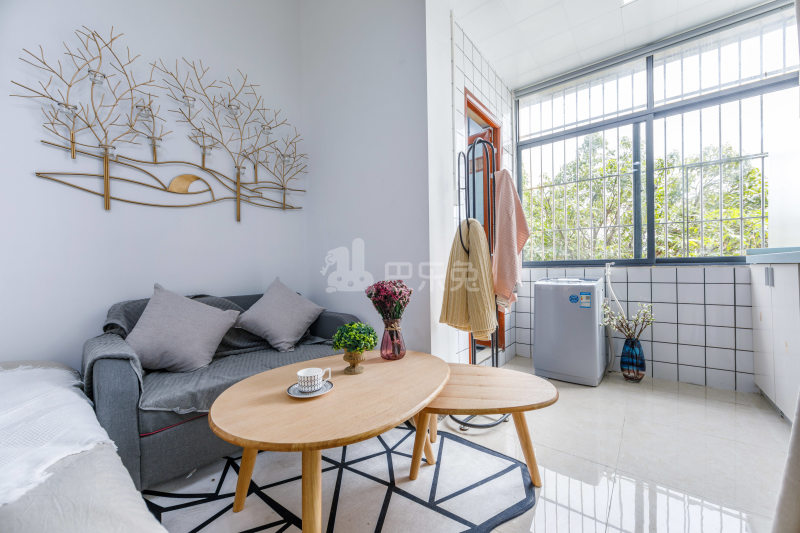 龙湖冠寓深圳塘坑地铁站店6446714周边环境图25