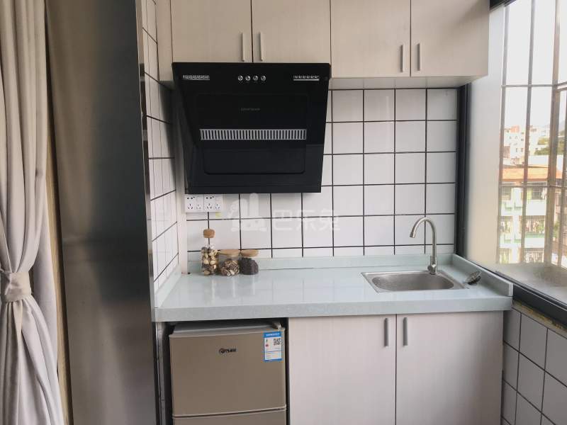 龙湖冠寓深圳塘坑地铁站店6446715周边环境图41