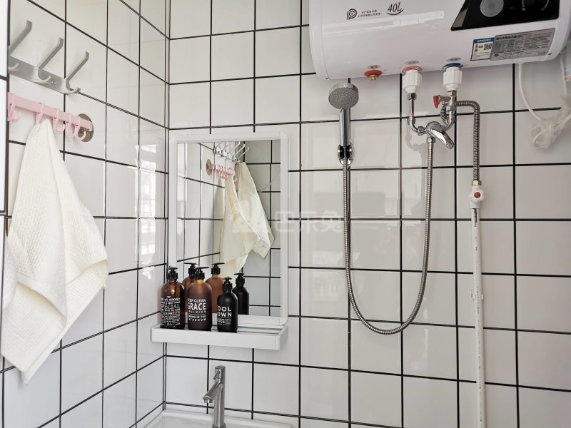 龙湖冠寓深圳塘坑地铁站店6446715周边环境图40