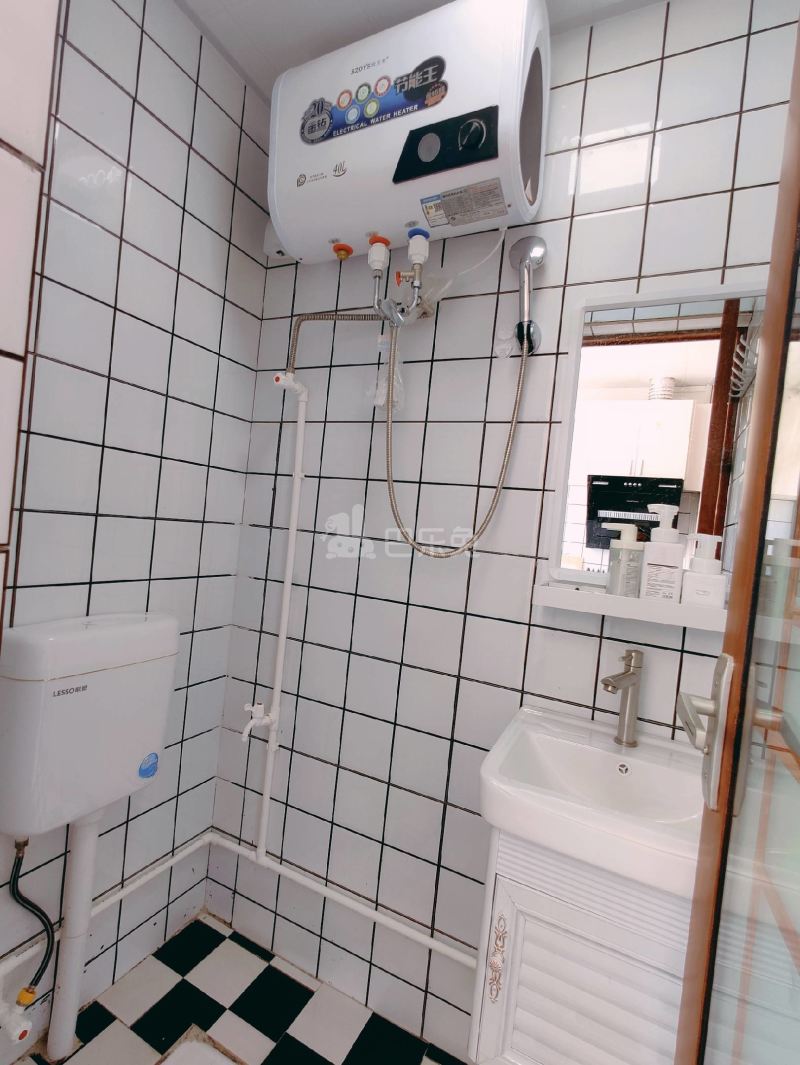 龙湖冠寓深圳塘坑地铁站店6446715周边环境图29